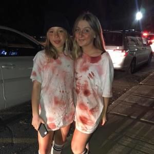 Meet your Posher, Chloe